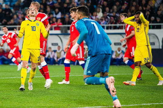 Emil Forsberg of Sweden reacts