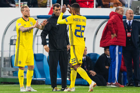 Isaac Kiese Thelin is substituted for John Guidetti of