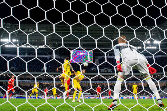 Victor Nilsson Lindelöf and Mikael Lustig of Sweden