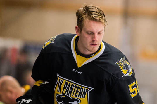 Panterns Axel Blomqvist deppar