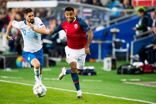 Miha Mevlja of Slovenia and Joshua King of Norway