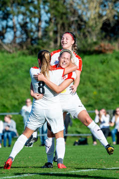 Borgebys Michaela Johnsson jublar