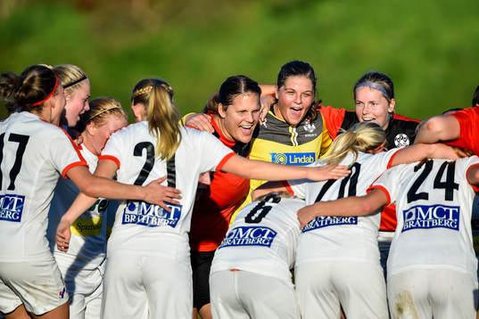 Borgeby spelare jublar