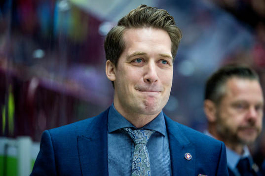 Växjös tränare Sam Hallam