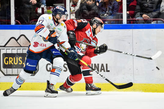 Växjös Jonas Röndbjerg och Malmö Redhawks Christoffer