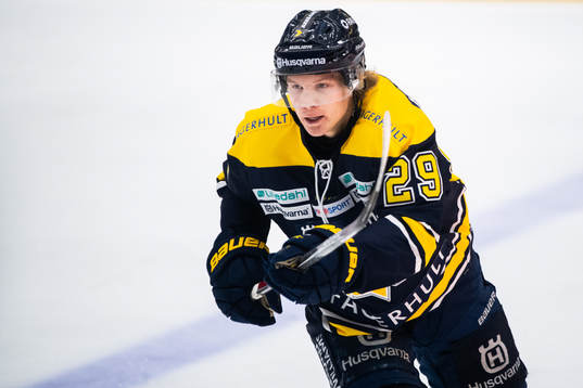 s Helge Holmstrand