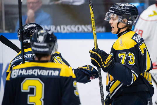s Sebastian Wännström jublar
