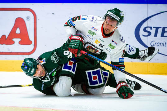 Färjestads Linus Johansson och Frölundas Anders Grönlund