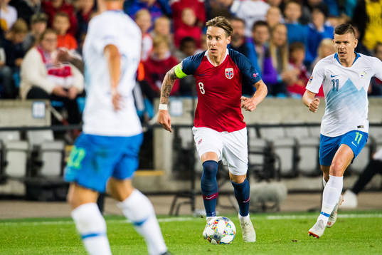 Stefan Johansen of Norway and Roman Bezjak of Slovenia