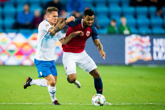 Leo Stulac of Slovenia and Joshua King of Norway