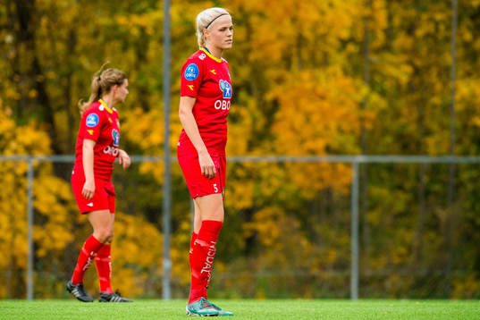 Kamilla Aabel of Røa looks dejected