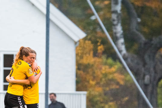 Ingrid Kvernvolden of LSK Kvinner celebrates