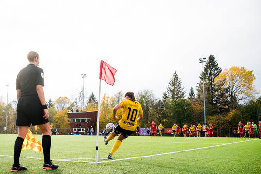 Guro Reiten of LSK Kvinner