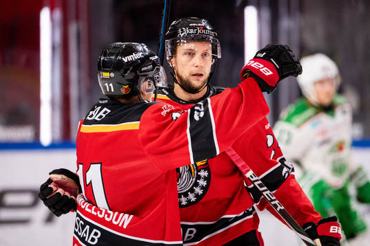 Luleås Johan Harju jublar