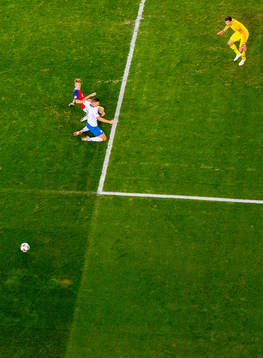 Sigurd Rosted and goalkeeper Rune Almenning Jarstein of