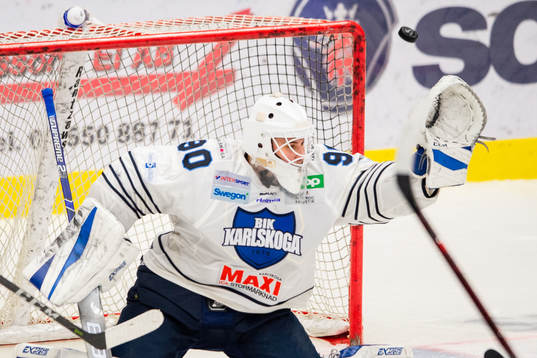 Karlskogas målvakt Olle Eriksson Ek