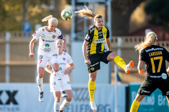 Rosengårds Caroline Seger mot Hammarbys Milica Mijatovic