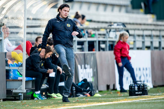 Hammarbys tränare Isak Dahlin