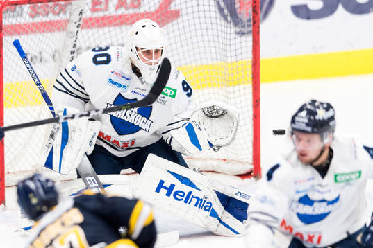 Karlskogas målvakt Olle Eriksson Ek