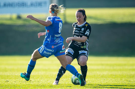 IFK Kalmars Fanny Nilsson och Piteås June Pedersen
