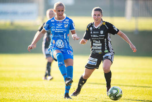 IFK Kalmars Emma Danielsson och Piteås Jocelynn Blankenship