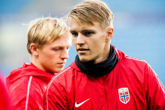 Mats Møller Dæhli and Martin Ødegaard of Norway