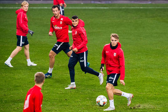 Mats Møller Dæhli, Even Hovland, Mohamed Elyounoussi and