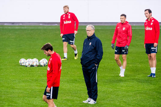 Håvard Nordtveit, Fredrik Midtsjø, Lars Lagerbäck, head