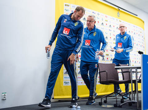 Andreas Granqvist och Förbundskapten Janne Andersson