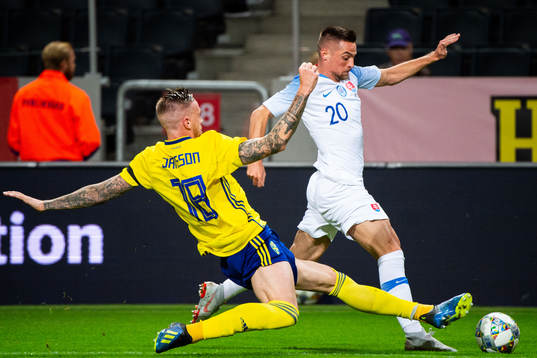 Pontus Jansson of Sweden and Robert Mak of Slovakia