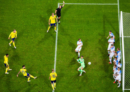 Jimmy Durmaz of Sweden with a free kick