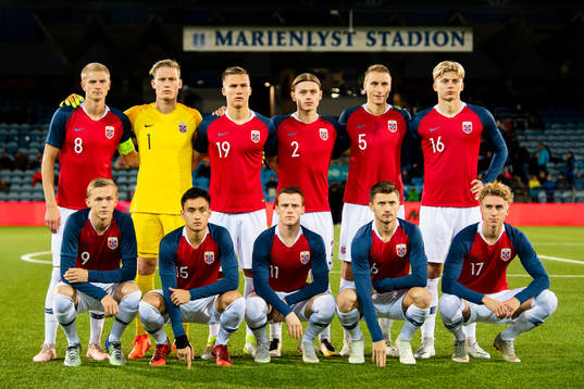 Morten Thorsby, goalkeeper Sondre Rossbach, Leo Skiri