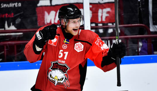 Martin Janolhs of Malmö Redhawks celebrates