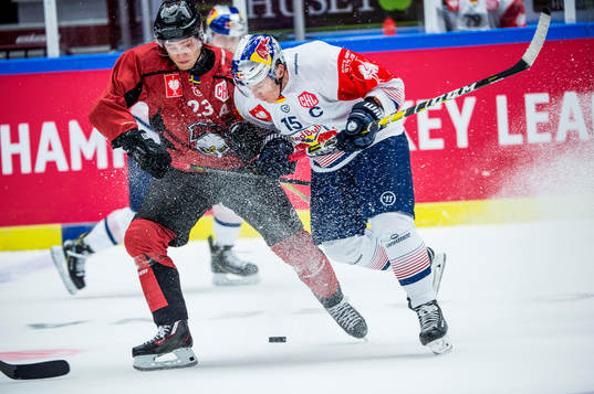 Christoffer Forsberg of Malmö Redhawks and Jason Jaffray
