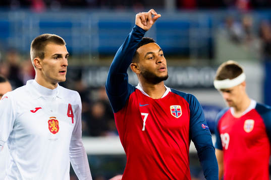Bozhidar Chorbadzhiyski of Bulgaria and Joshua King of