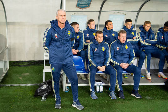 Head coach Roland Nilsson of Sweden