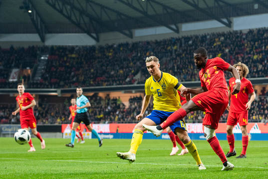Jonathan Levi of Sweden  and Isaac Mbenza of Belgium