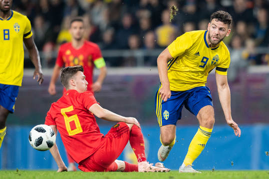 Erdal Rakip of Sweden  and Bryan Heynen of Belgium