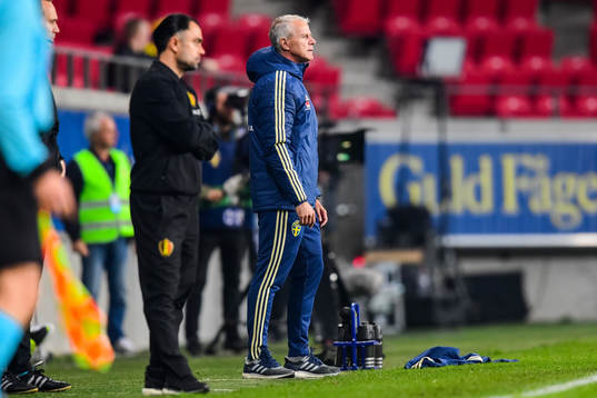 Head coach Roland Nilsson of Sweden