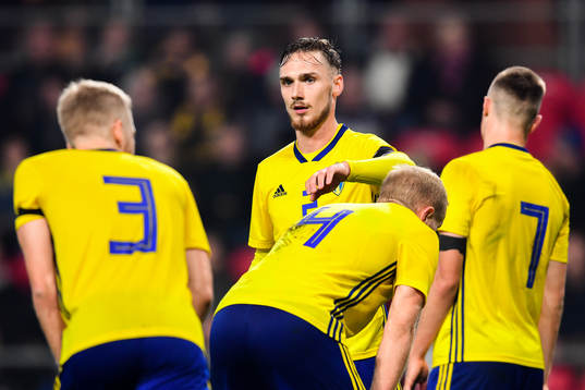 Linus Wahlqvist of Sweden looks dejected