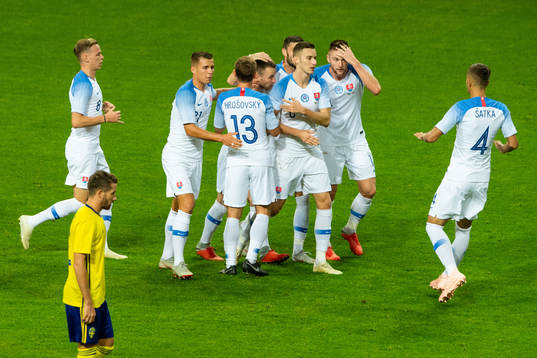 Players of Slovakia celebrates
