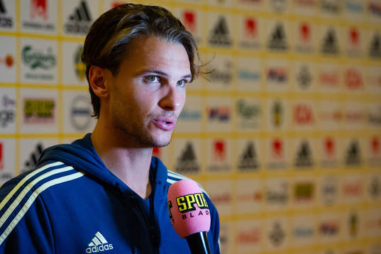 Albin Ekdal of Sweden