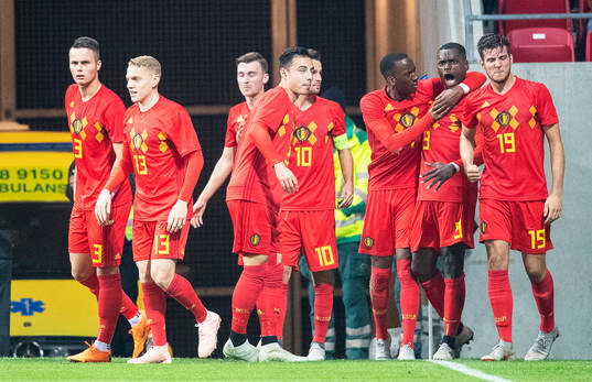 Nany Dimata of Belgium jubilates