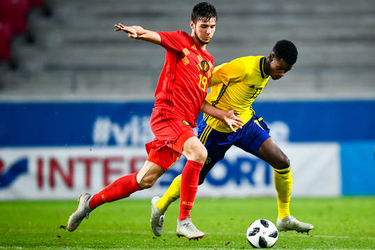 Jordi Vanlerberghe of Belgium and Alexander Isak  of Sweden
