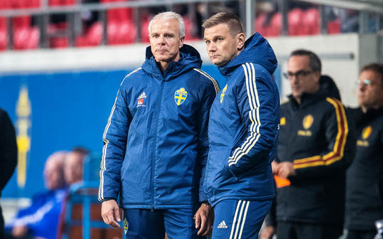 Head coach Roland Nilsson of Sweden