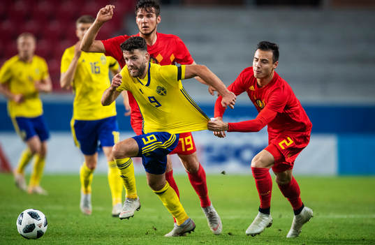 Erdal Rakip of Sweden and Dion Cools of Belgium