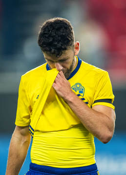 Erdal Rakip of Sweden looks dejected