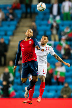 Haitam Aleesami of Norway and Ivan Bandalovski of Bulgaria