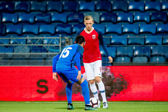 Omar Buludov of Azerbaijan and Birk Risa of Norway