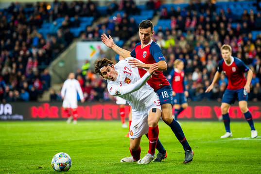 Bozhidar Kraev of Bulgaria and Ole Kristian Selnæs of